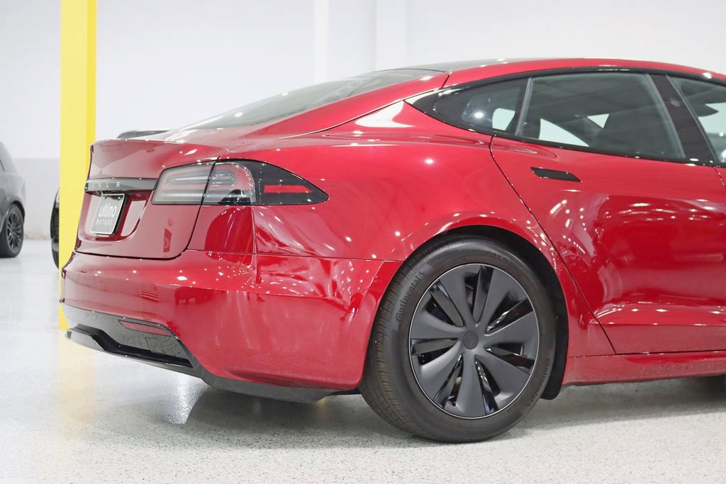 Used 2025 Tesla Model S AWD/4WD image 10