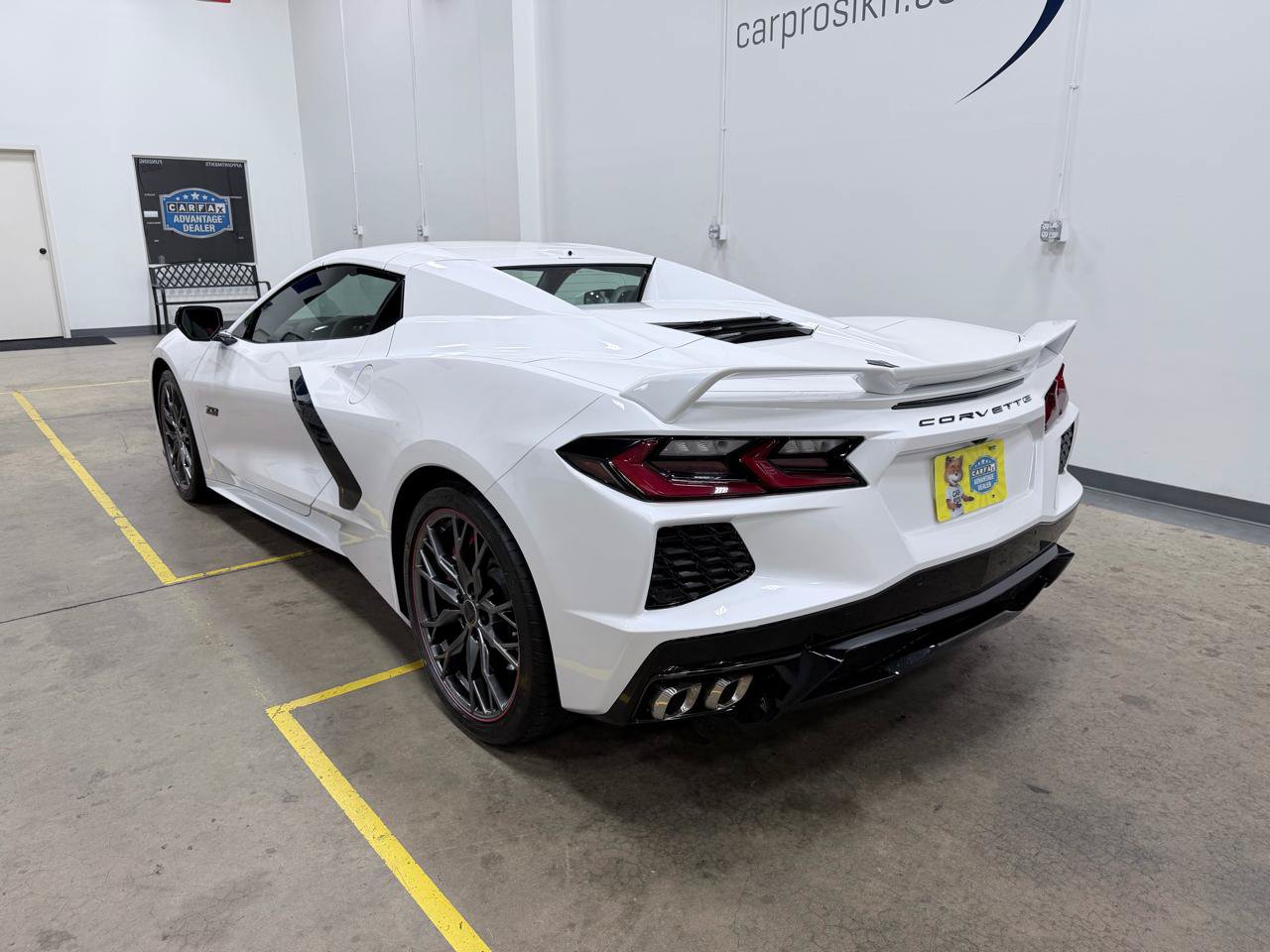 Used 2023 Chevrolet Corvette Stingray Premium Conv w/ Z51 Performance Package RWD image 5