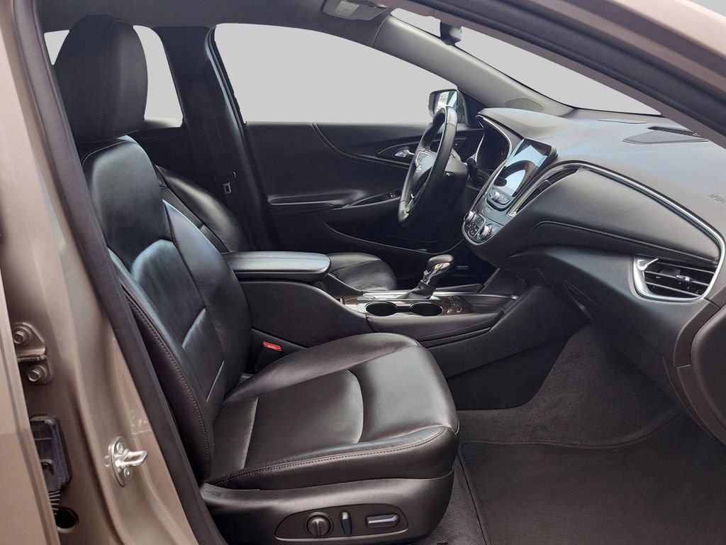 Used 2024 Chevrolet Malibu LT FWD image 20