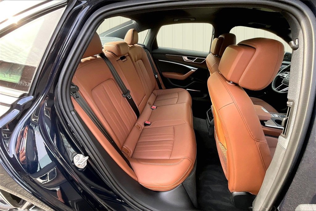Used 2025 Audi A6 Premium Plus w/ Premium Plus Package image 25