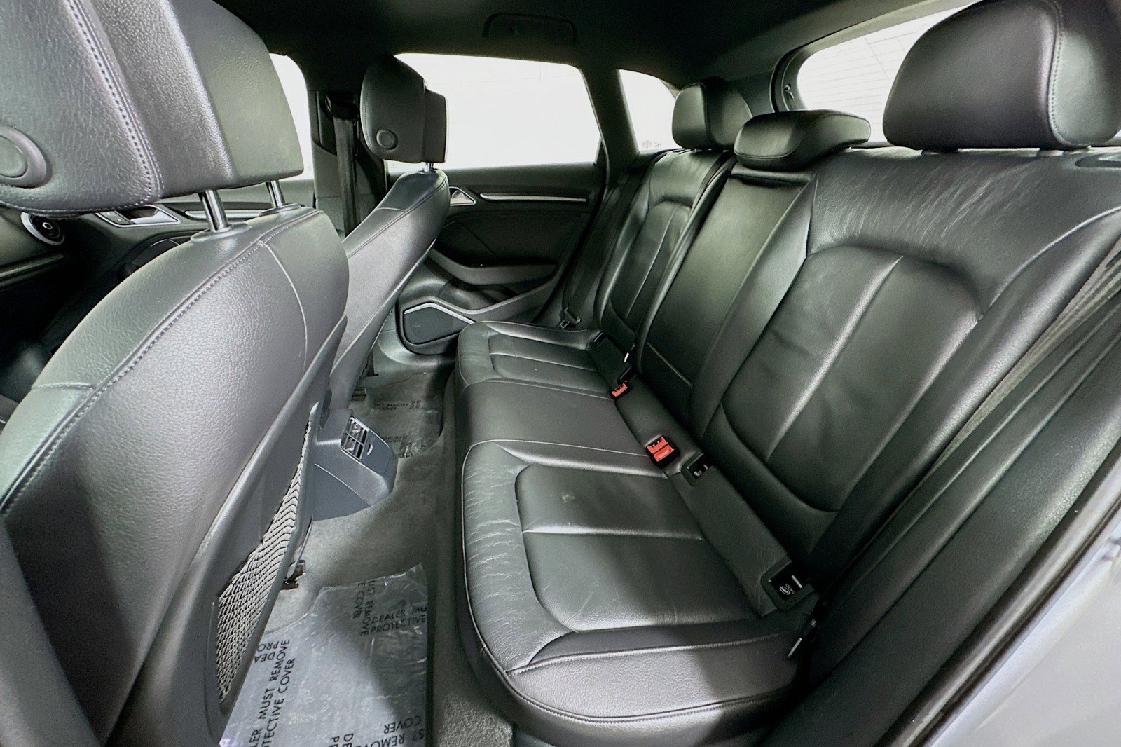 Used 2017 Audi A3 e-tron Premium Plus w/ Technology Package FWD image 9