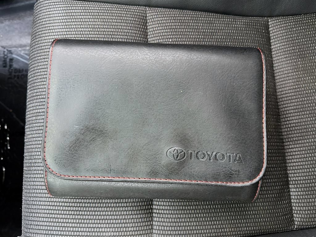 Used 2016 Toyota Corolla S FWD image 33