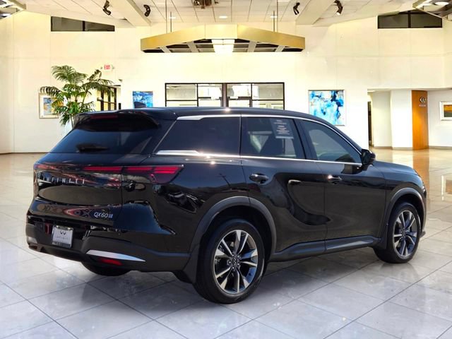 Certified 2026 INFINITI QX60 Pure w/ Cargo Package AWD/4WD image 5