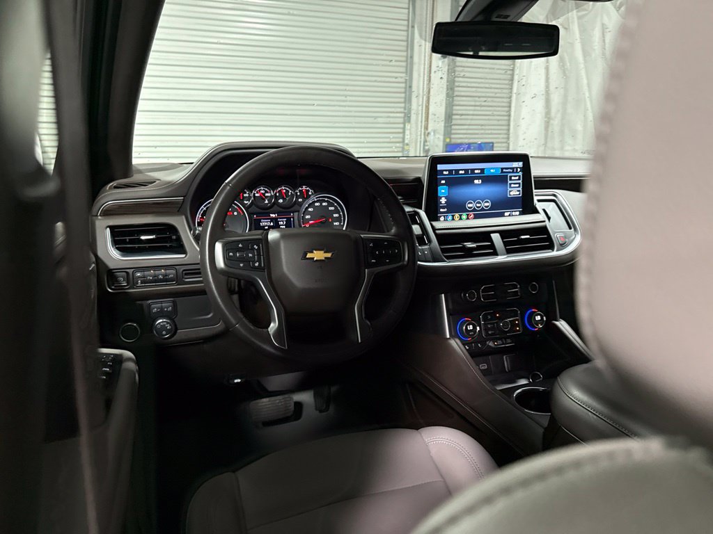 Used 2021 Chevrolet Tahoe LT w/ LT Signature Plus Package RWD image 21