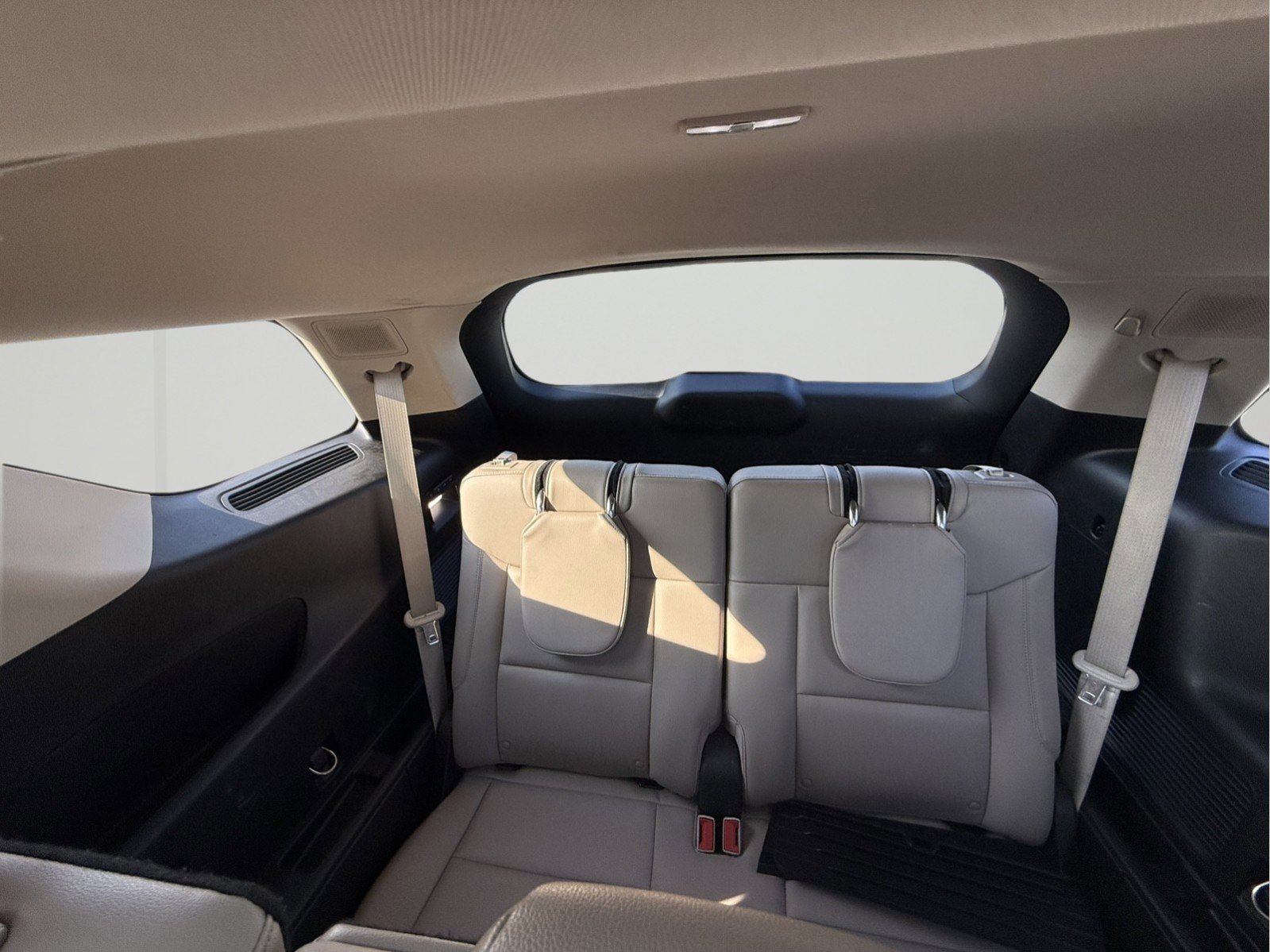 Used 2021 Ford Explorer Limited w/ Hybrid Equipment Group 310A image 11