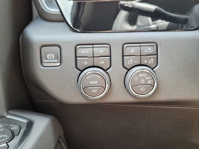 New 2025 Chevrolet Silverado 1500 LTZ w/ LTZ Convenience Package II AWD/4WD image 27