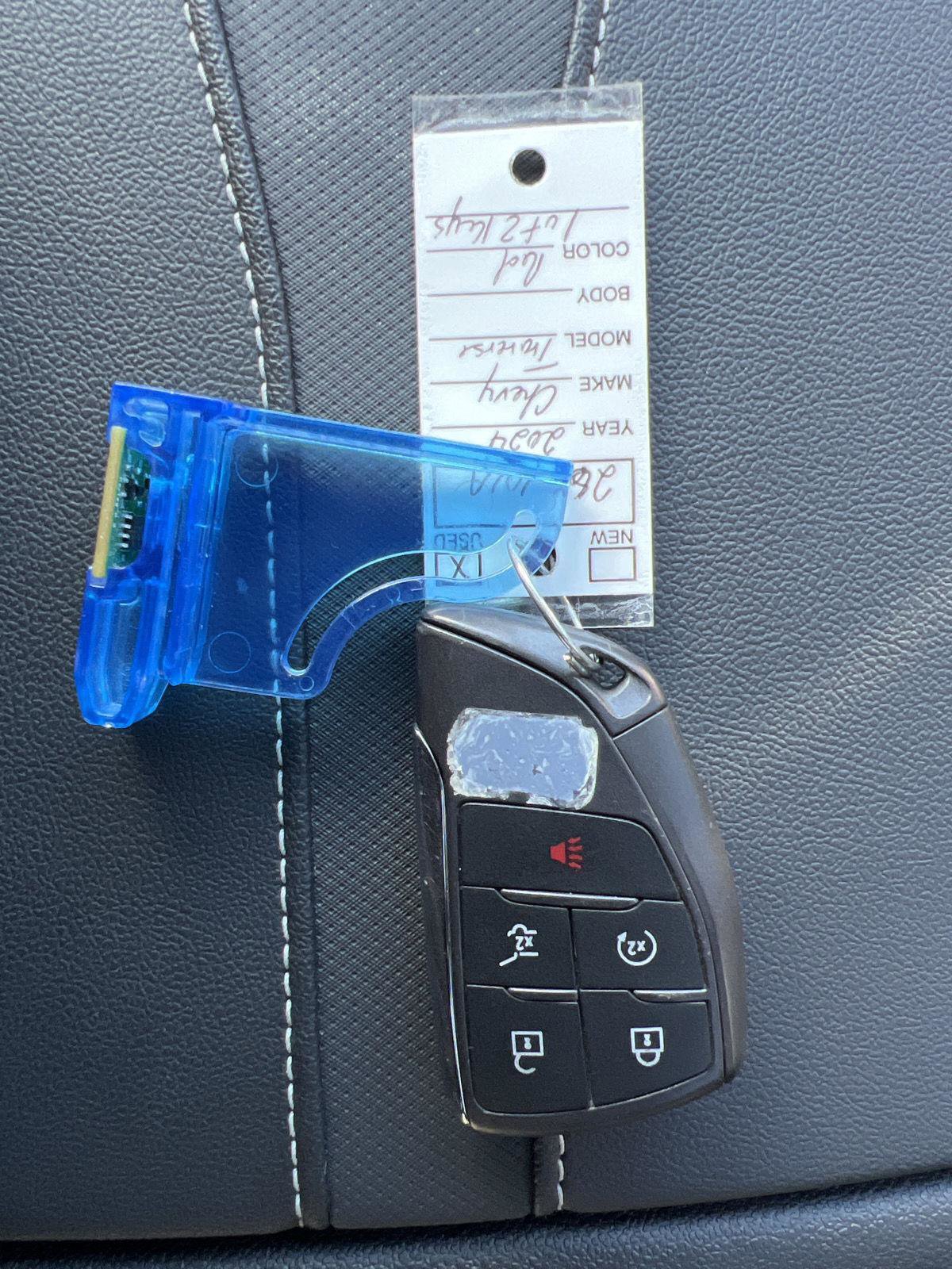 Used 2024 Chevrolet Traverse RS image 39