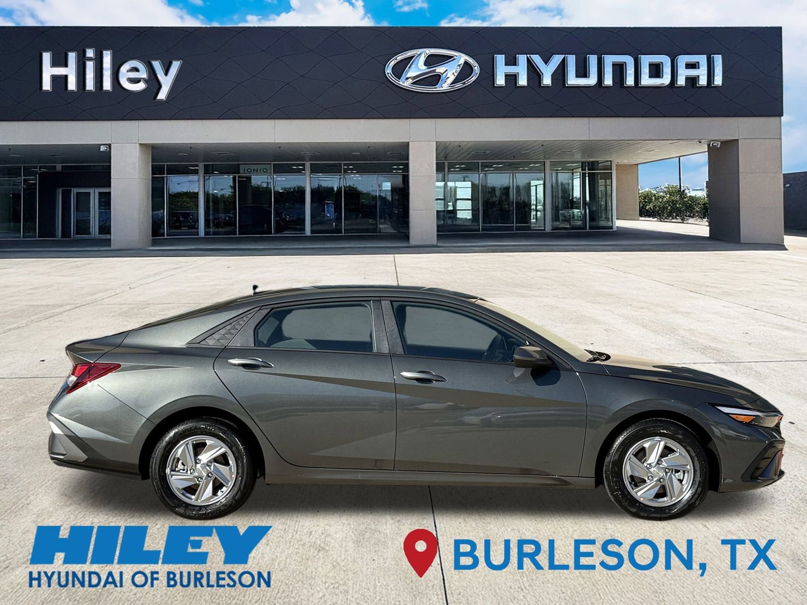 New 2026 Hyundai Elantra SE FWD image 5