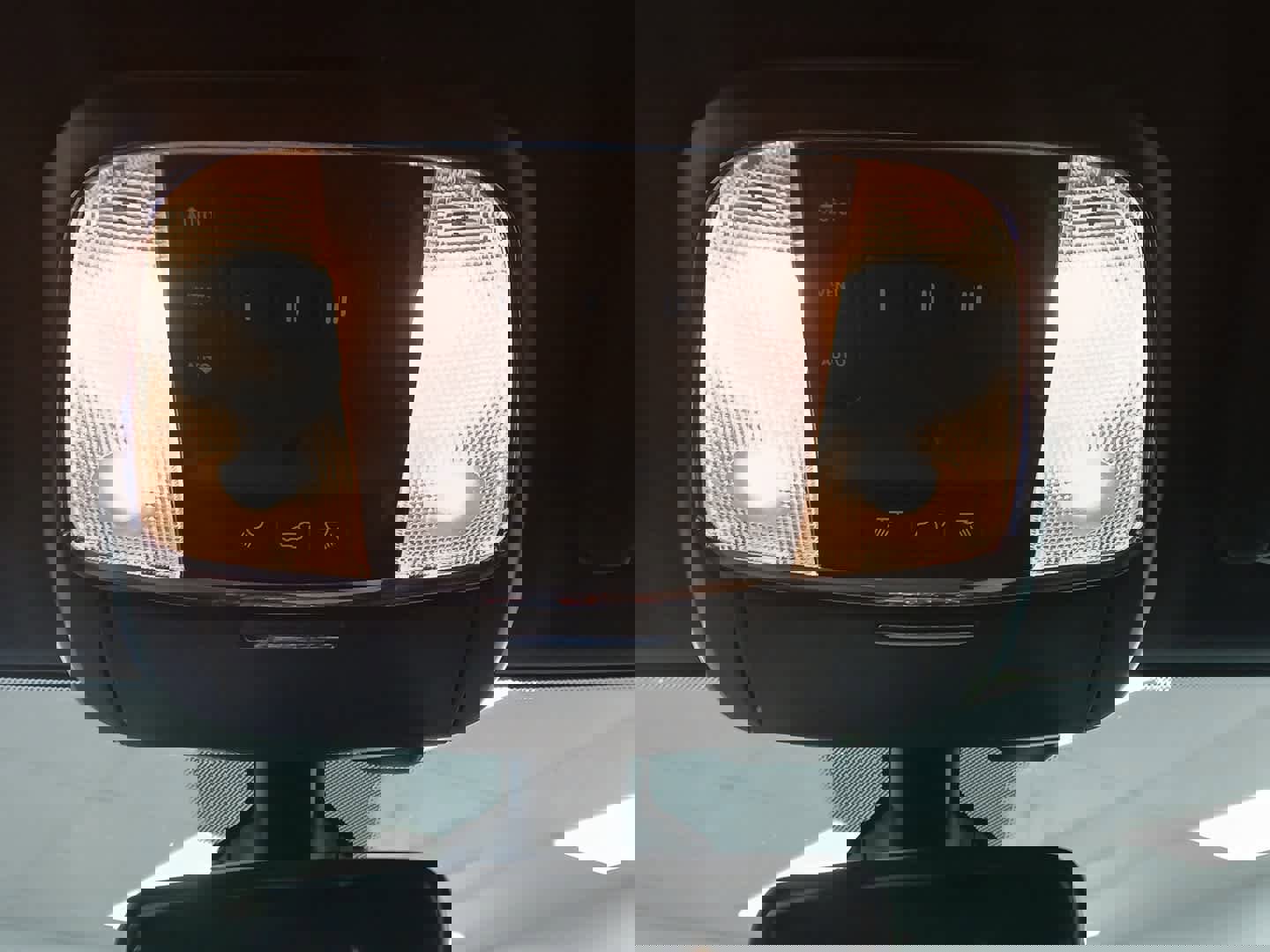 Used 2020 Jeep Grand Cherokee Limited image 12