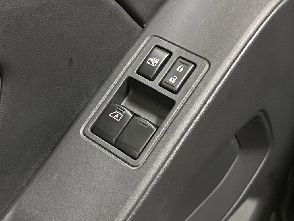 Certified 2025 Nissan Frontier S w/ S Utility Package image 31