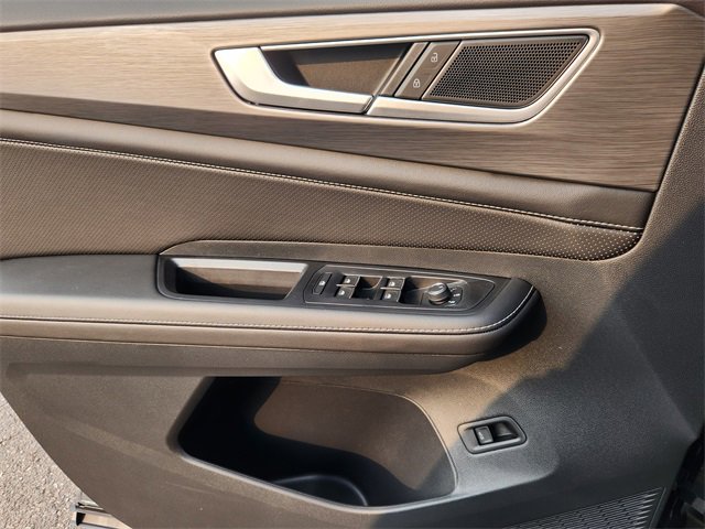 New 2026 Volkswagen Atlas Cross Sport SE image 6