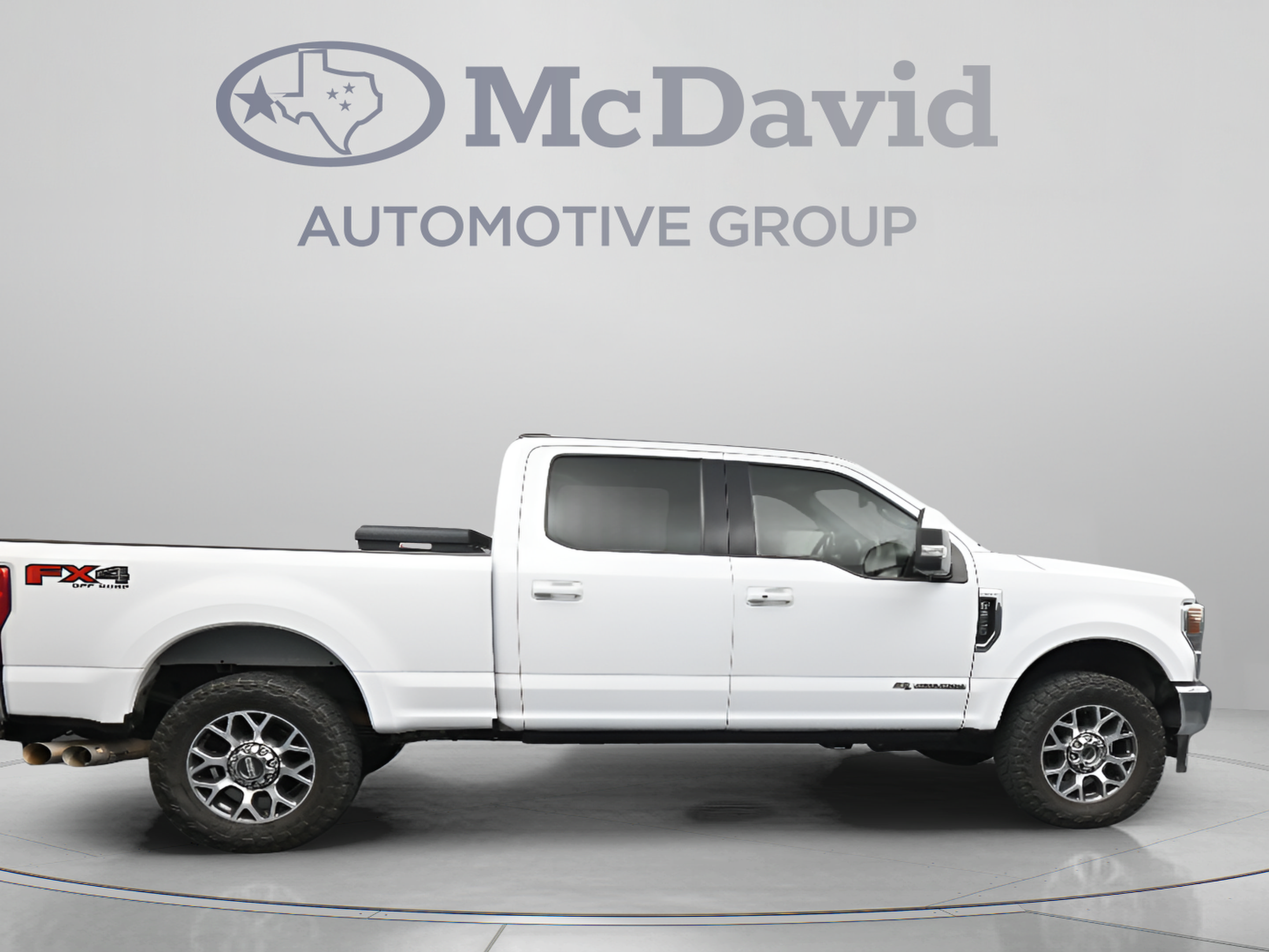 Used 2022 Ford F250 Lariat w/ Lariat Ultimate Package AWD/4WD image 9