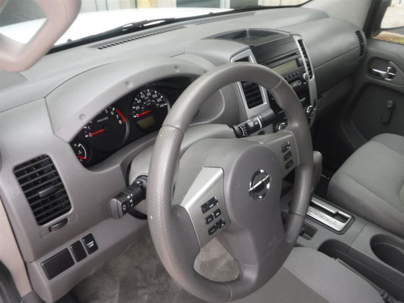 Used 2016 Nissan Frontier S RWD image 31