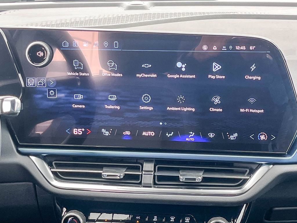 New 2026 Chevrolet Equinox EV LT image 13