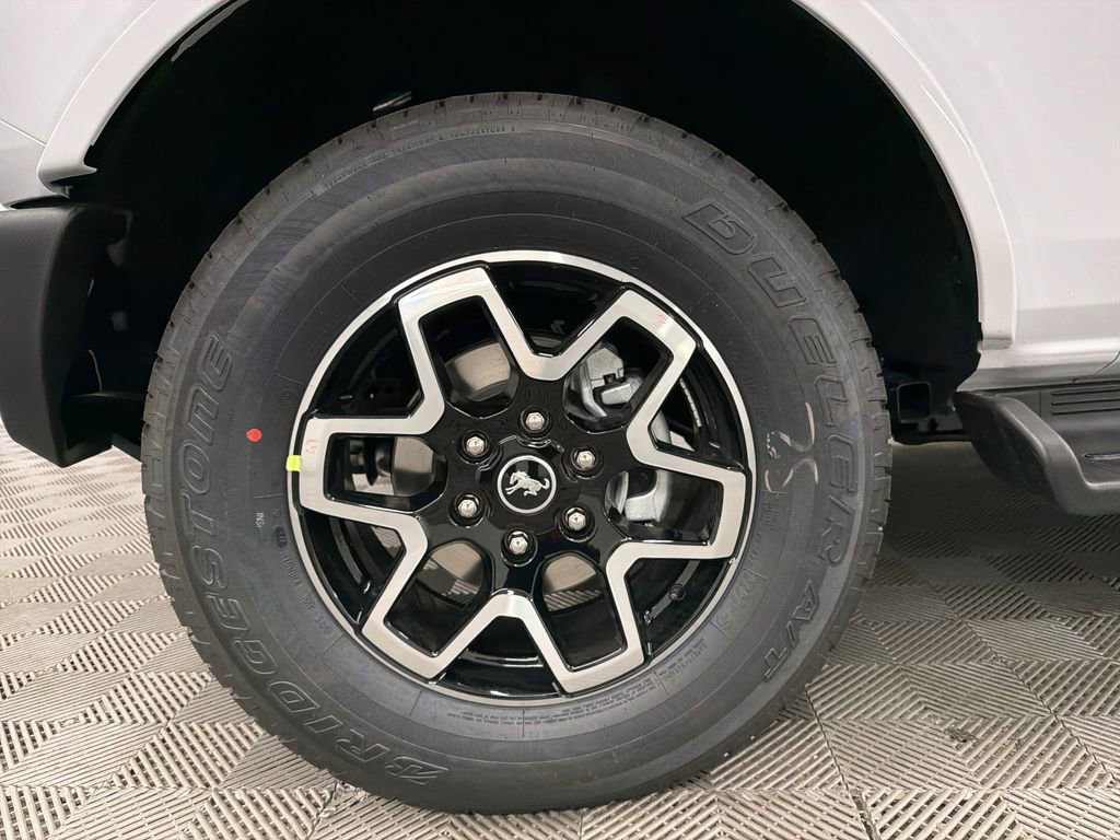 New 2026 Ford Bronco Outer Banks image 11