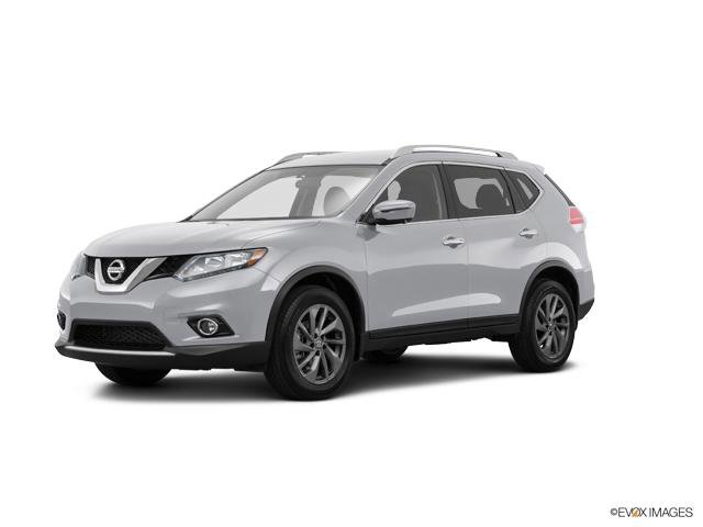 Used 2016 Nissan Rogue SV