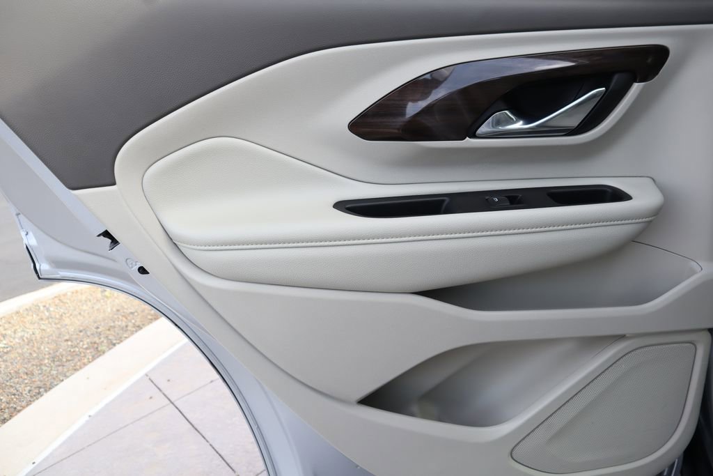 Used 2020 GMC Terrain Denali w/ Denali Premium Package image 25