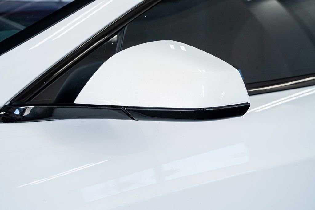 Used 2022 Tesla Model S image 19