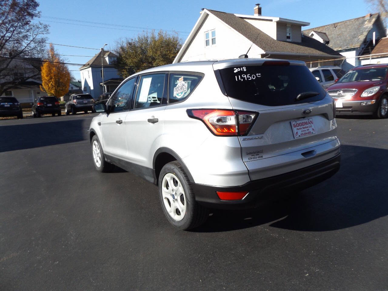 Used 2018 Ford Escape S image 10