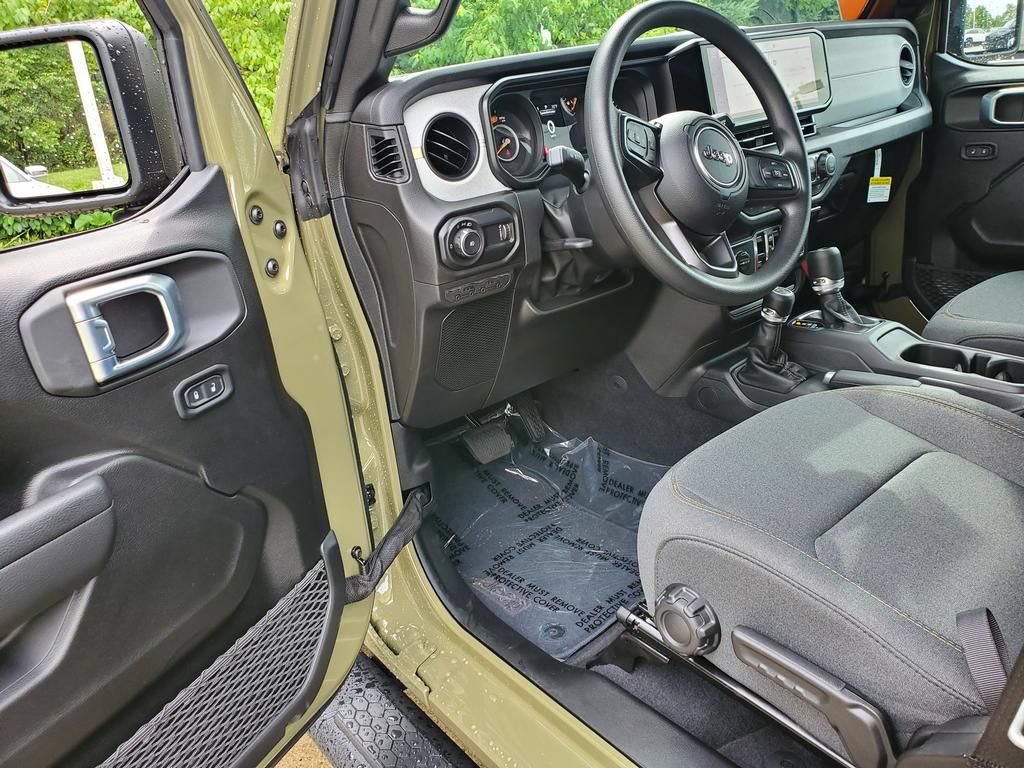 New 2026 Jeep Wrangler Unlimited Sport AWD/4WD image 6