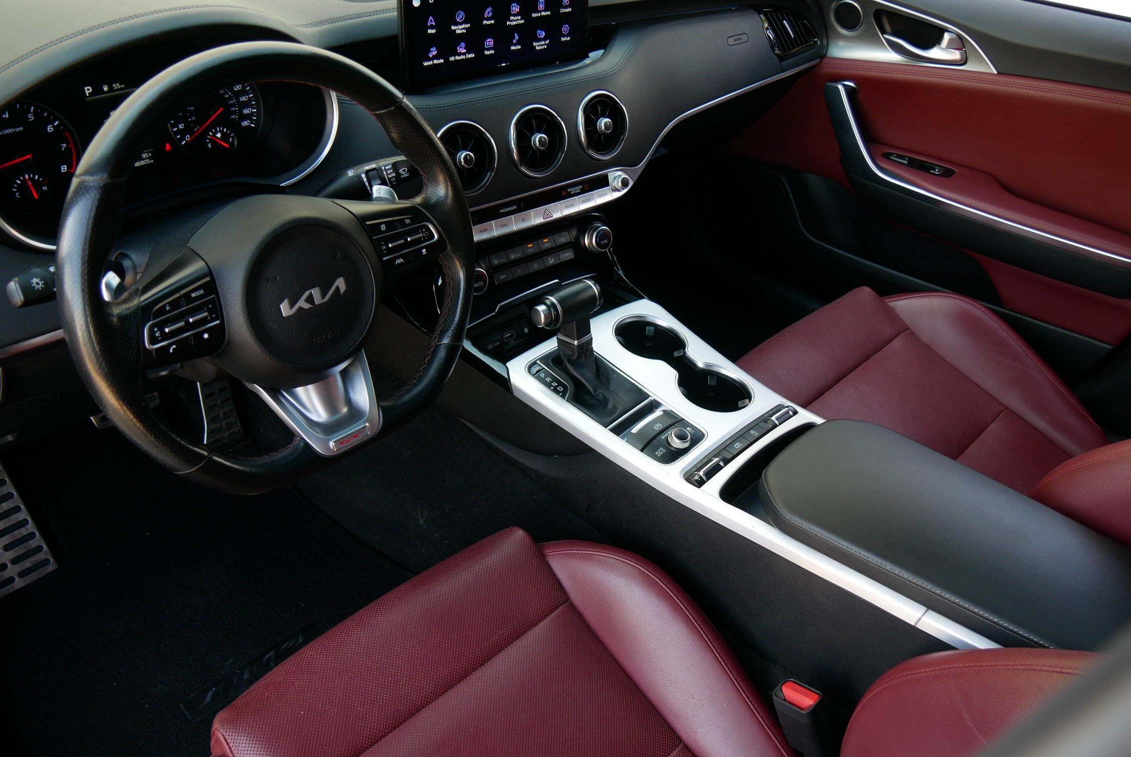 Used 2022 Kia Stinger GT1 w/ Red Interior Color Package RWD image 13