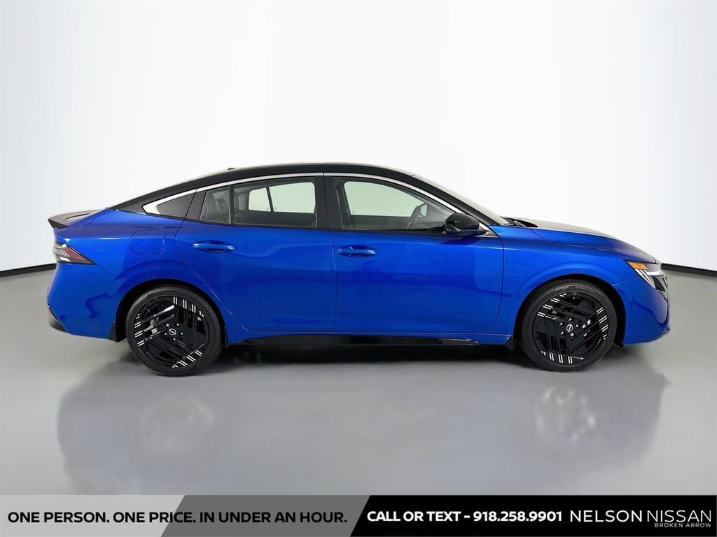New 2026 Nissan Sentra SR w/ SR Premium Package FWD image 4