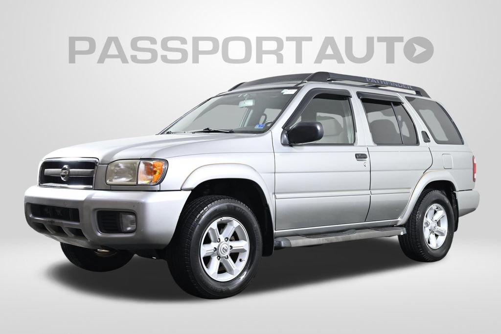 Used 2004 Nissan Pathfinder SE w/ (SRF) SE Sunroof Pkg AWD/4WD image 1