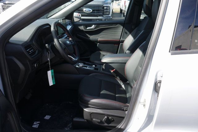 New 2026 Ford Escape ST-Line Select w/ Tech Pack #1 AWD/4WD image 2