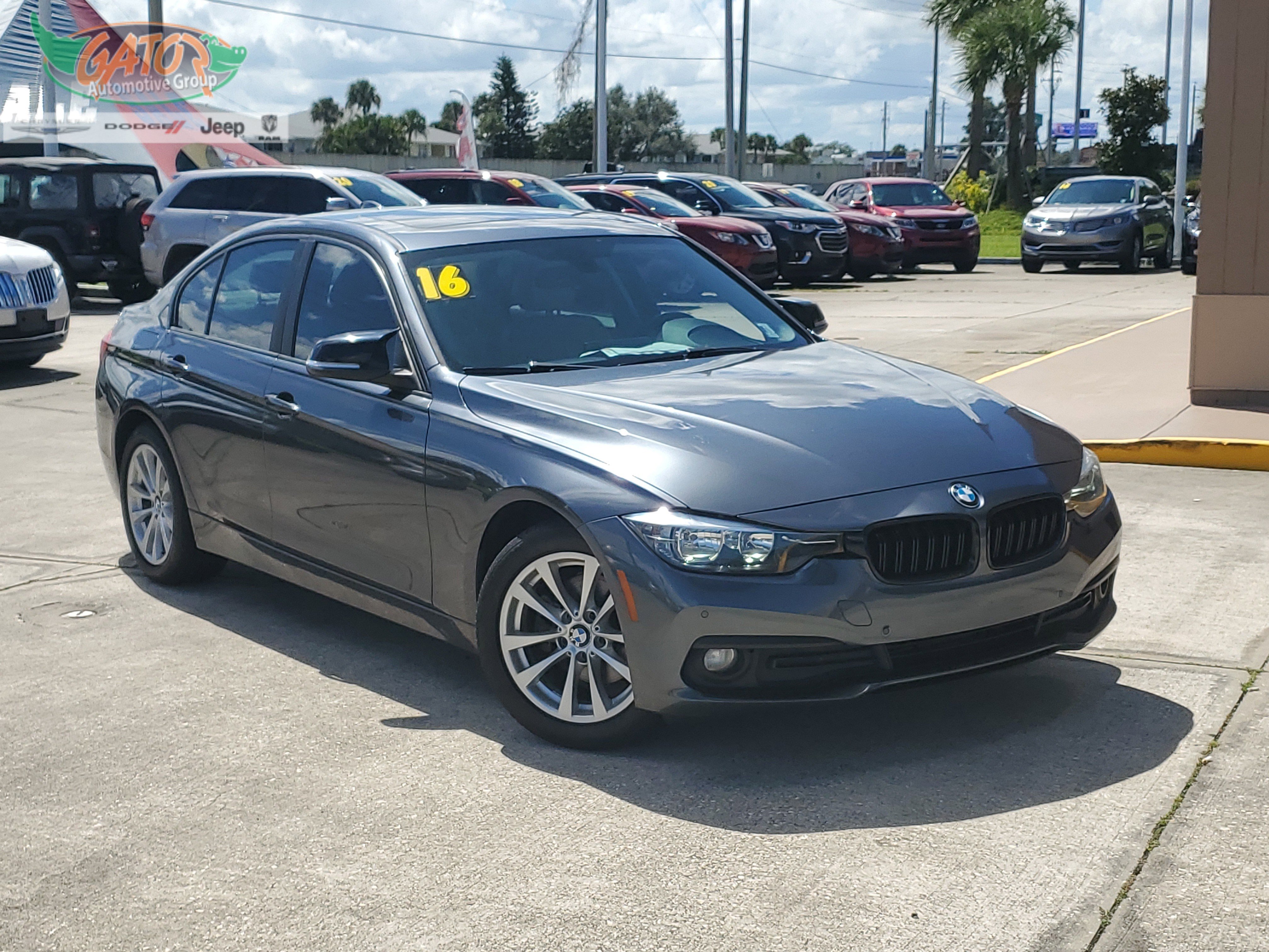 Used 2016 BMW 320i Sedan w/ Premium Package