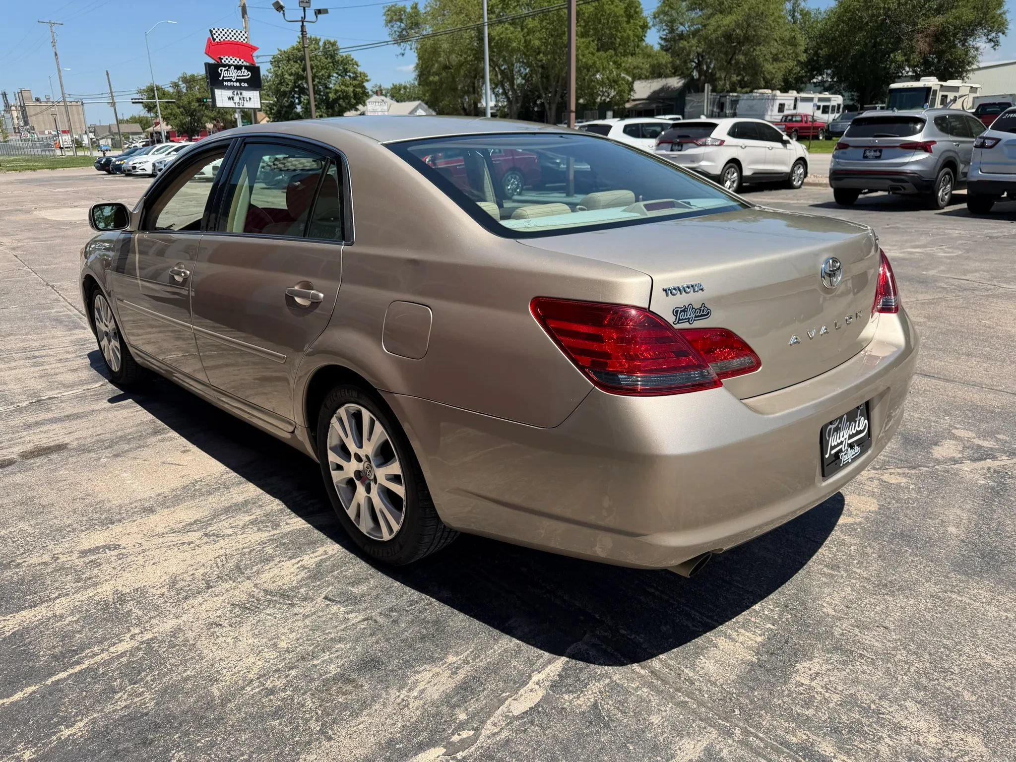Used 2008 Toyota Avalon Limited FWD image 5