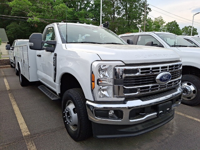 New 2024 Ford F350 XL w/ Snow Plow Prep Package AWD/4WD image 3