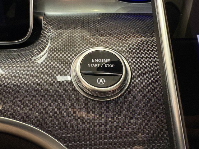 New 2026 Mercedes-Benz C 300 Sedan image 16