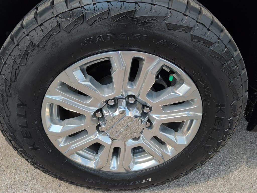 Used 2022 GMC Sierra 3500 Denali w/ Denali Ultimate Package AWD/4WD image 10