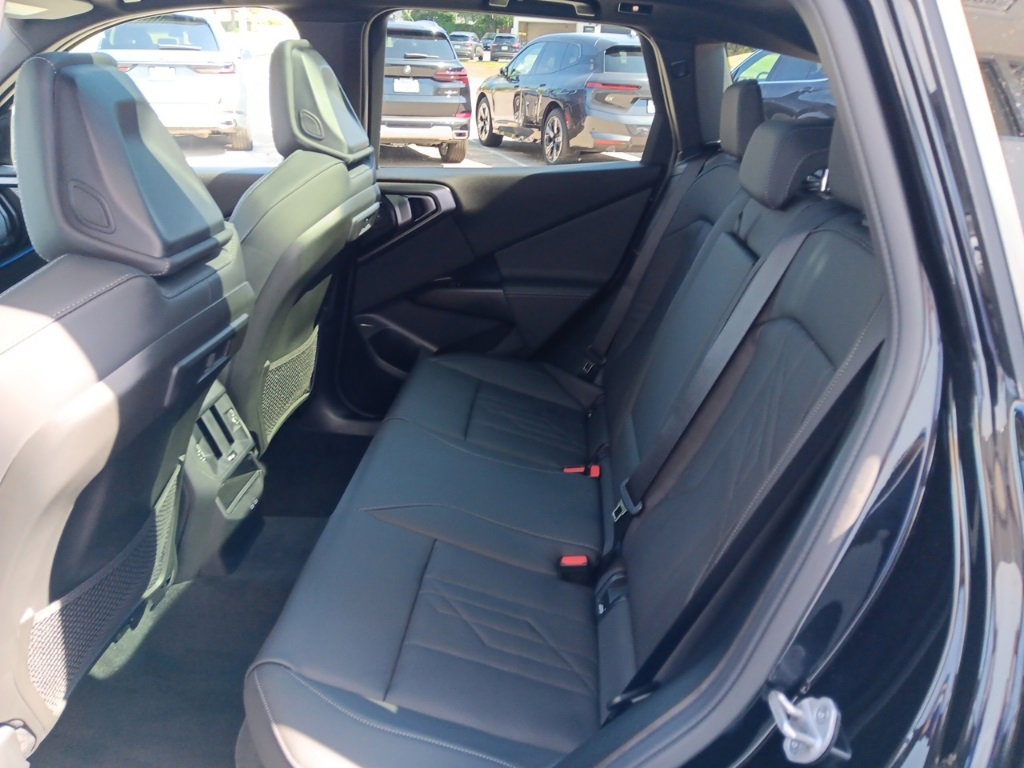 New 2026 BMW X3 M50 w/ Premium Package image 9