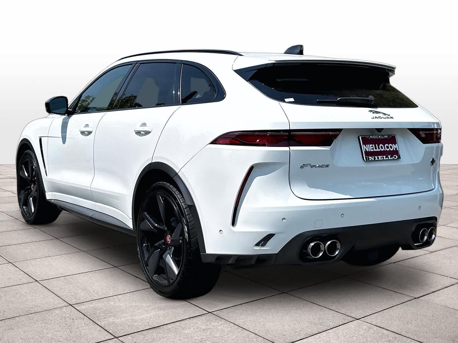 Used 2021 Jaguar F-PACE SVR AWD/4WD image 15