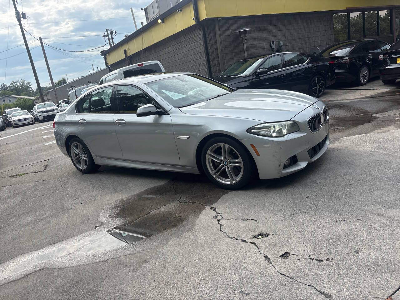 Used 2016 BMW 528i Sedan RWD image 4