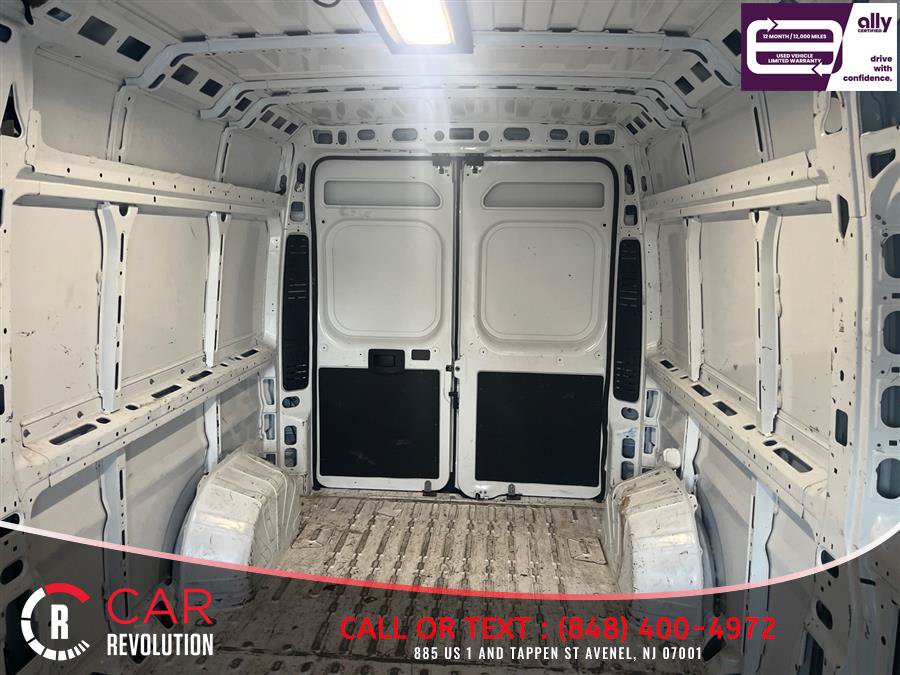 Used 2024 RAM ProMaster 2500 w/ Convenience Group FWD image 13