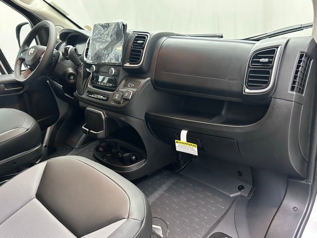 New 2026 RAM ProMaster 3500 w/ Quick Order Package 22G SLT image 17