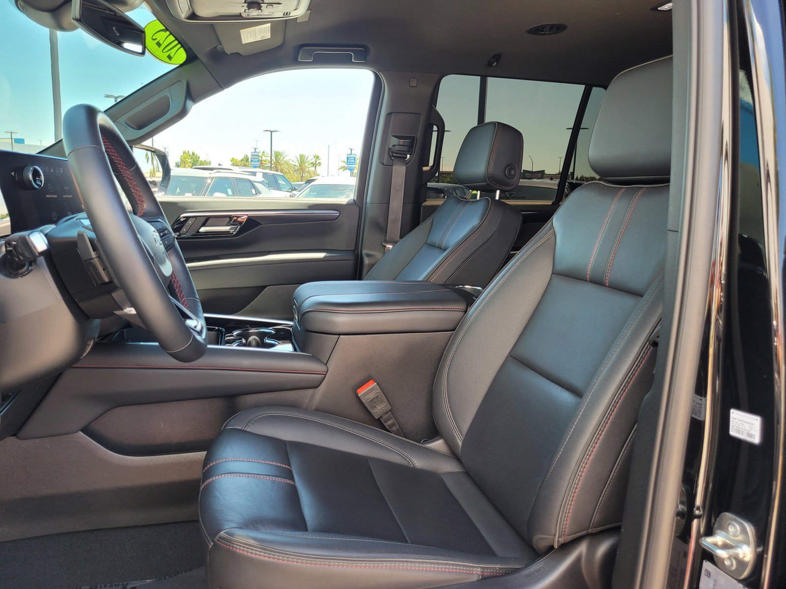 Used 2025 Chevrolet Tahoe RST w/ Comfort Package AWD/4WD image 11