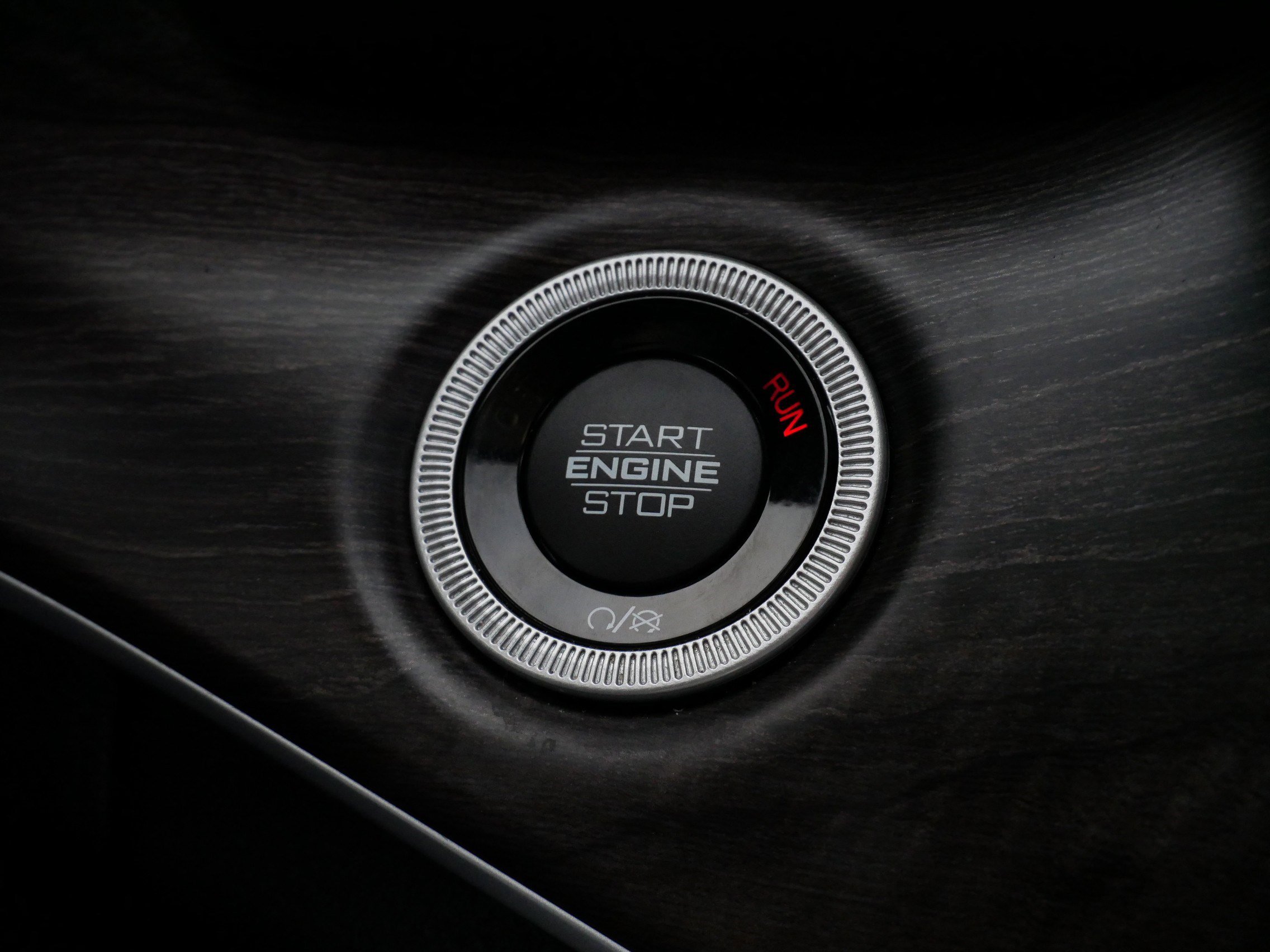 Certified 2023 Jeep Grand Cherokee Limited w/ Luxury Tech Group II image 28