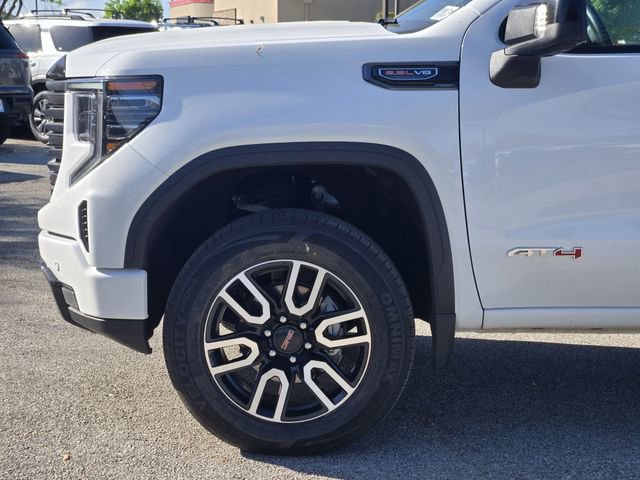 Used 2025 GMC Sierra 1500 AT4 AWD/4WD image 9