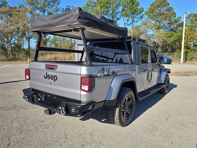 Used 2021 Jeep Gladiator Sport image 5