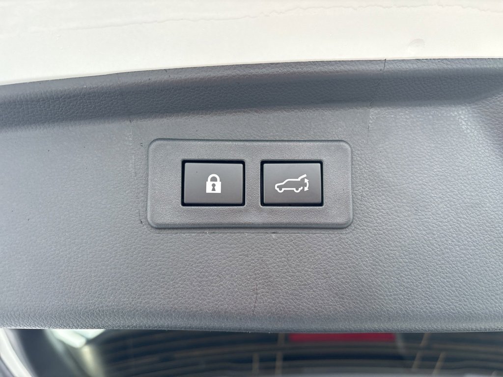 Certified 2025 Subaru Outback Touring XT image 28