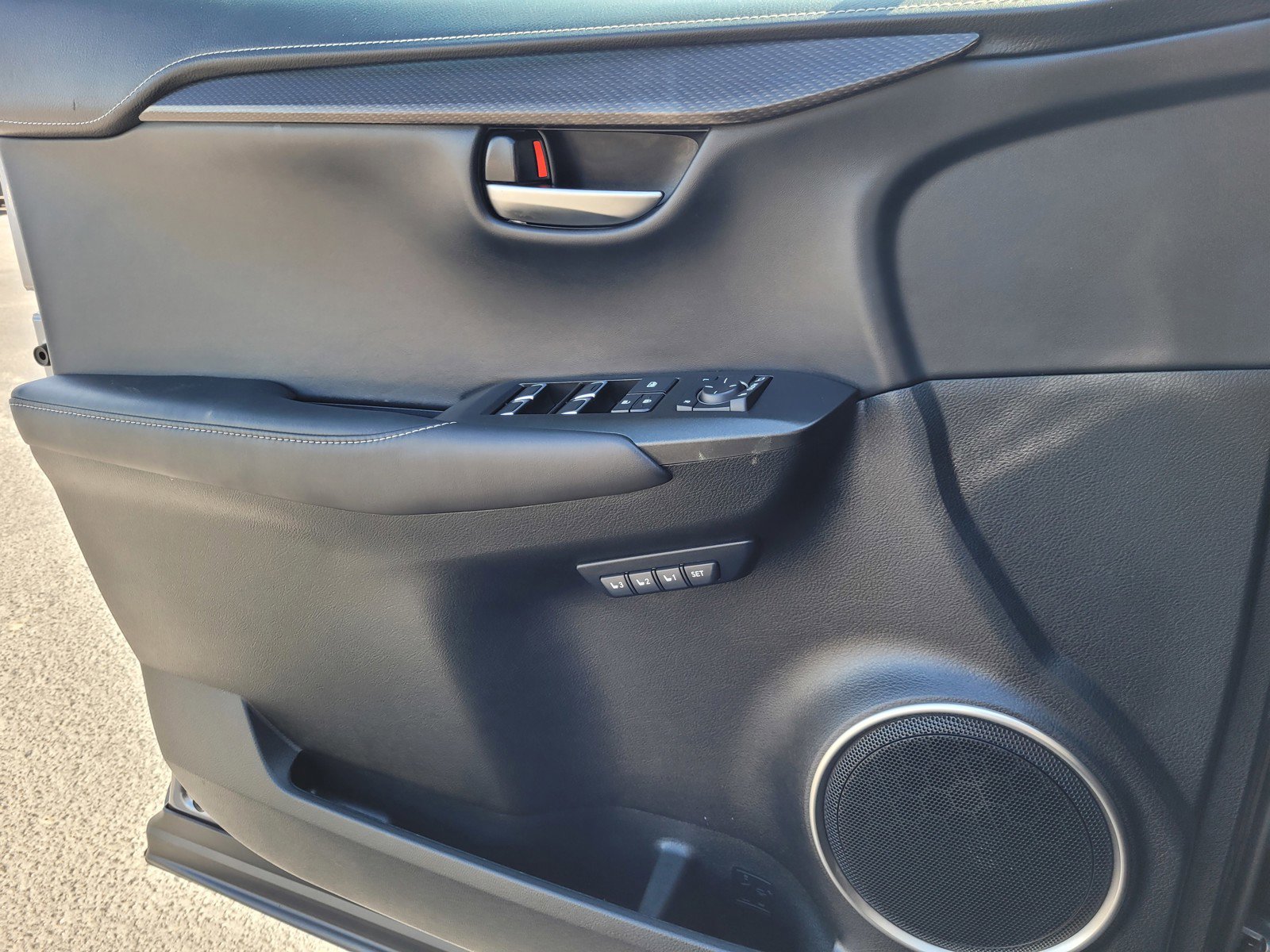 Used 2018 Lexus NX 300 w/ Premium Package image 23