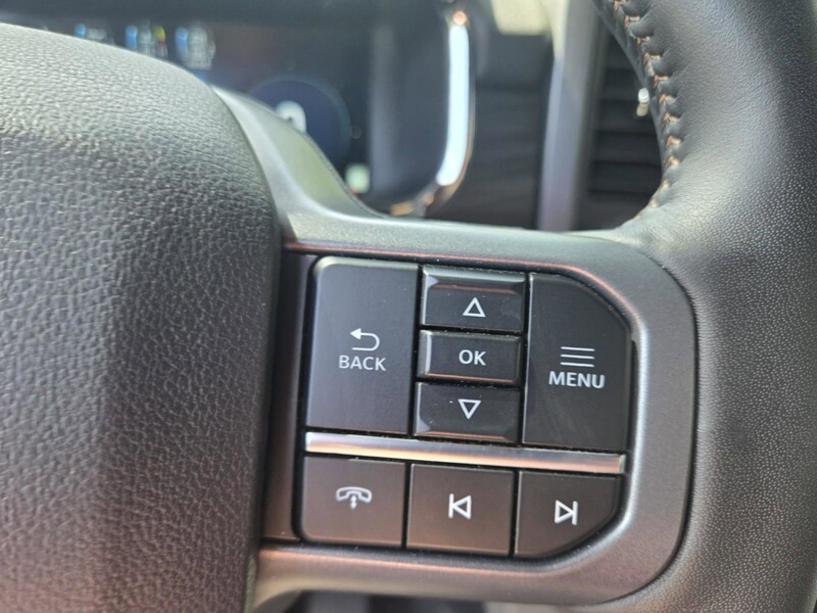 Used 2024 Ford F150 Lariat w/ FX4 Off-Road Package AWD/4WD image 11