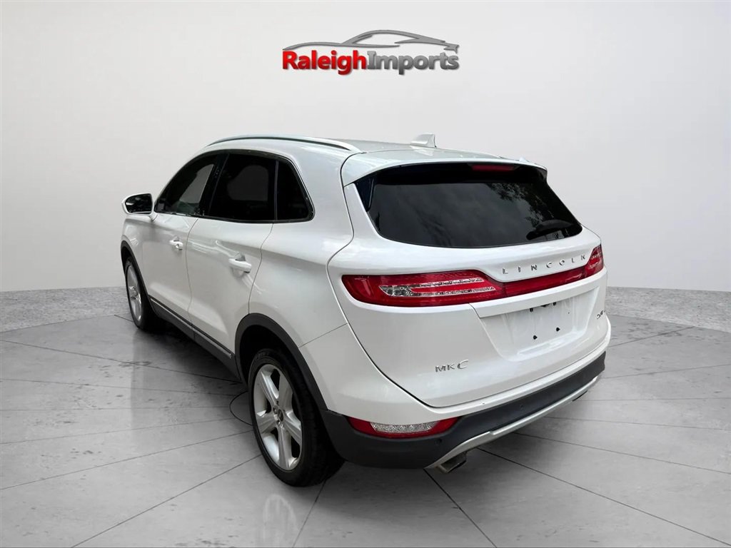 Used 2018 Lincoln MKC Premiere AWD/4WD image 3
