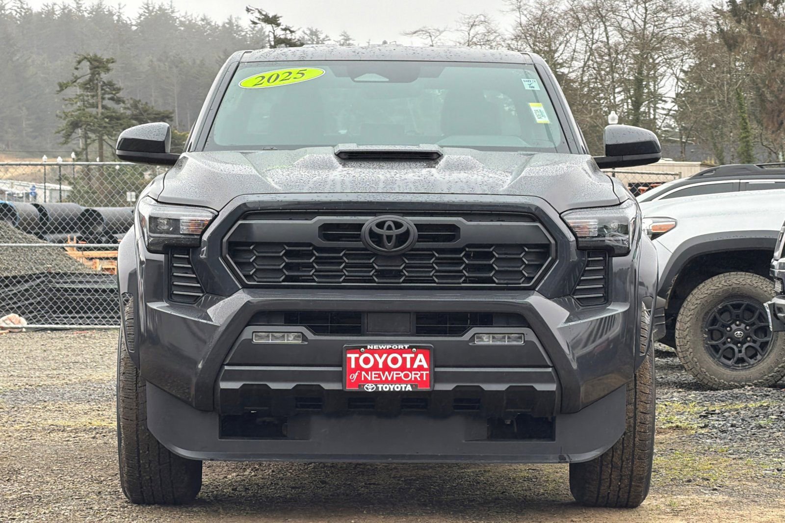 Used 2025 Toyota Tacoma TRD Sport AWD/4WD image 6