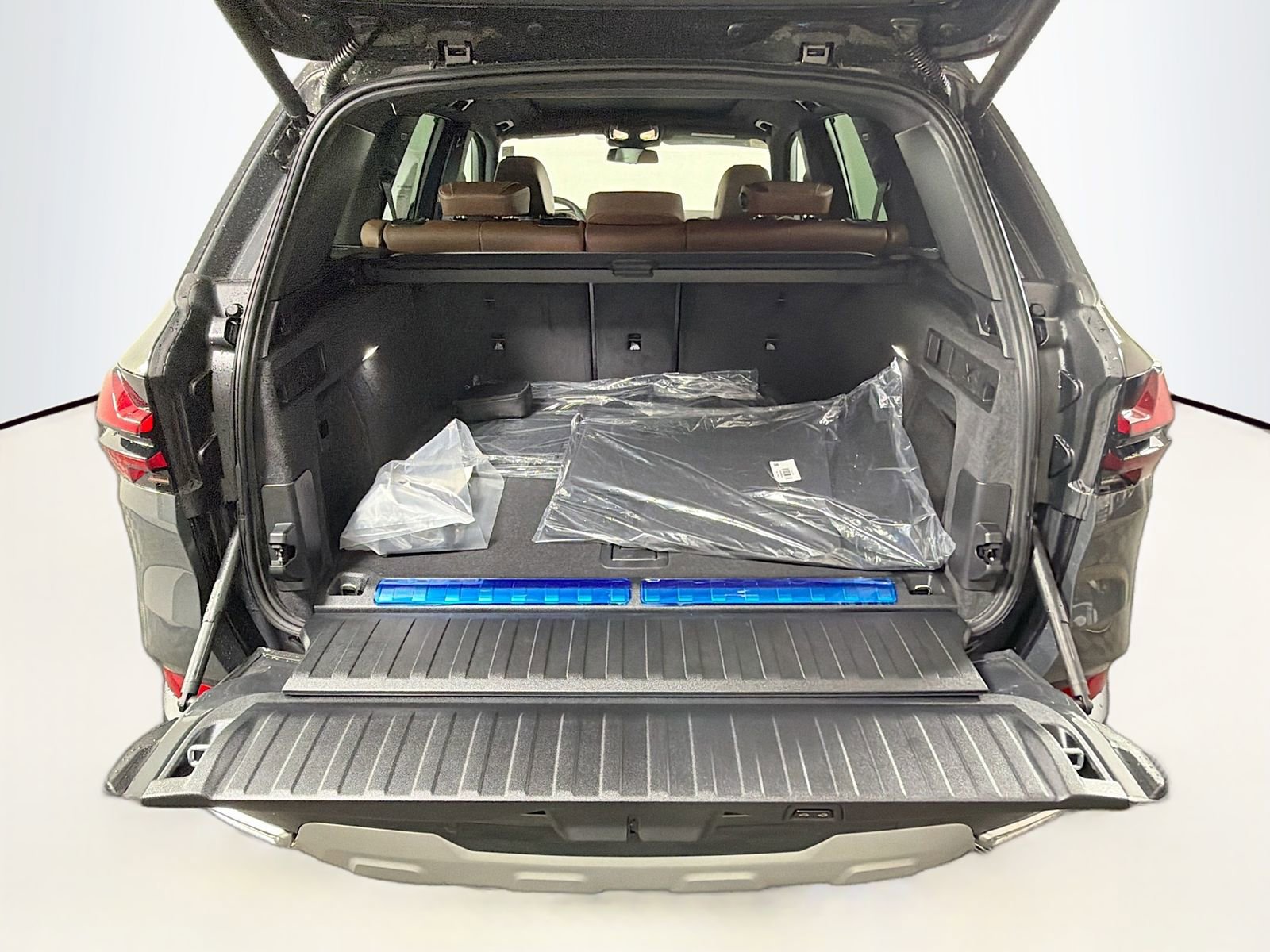 New 2026 BMW X5 xDrive50e w/ Executive Package AWD/4WD image 29