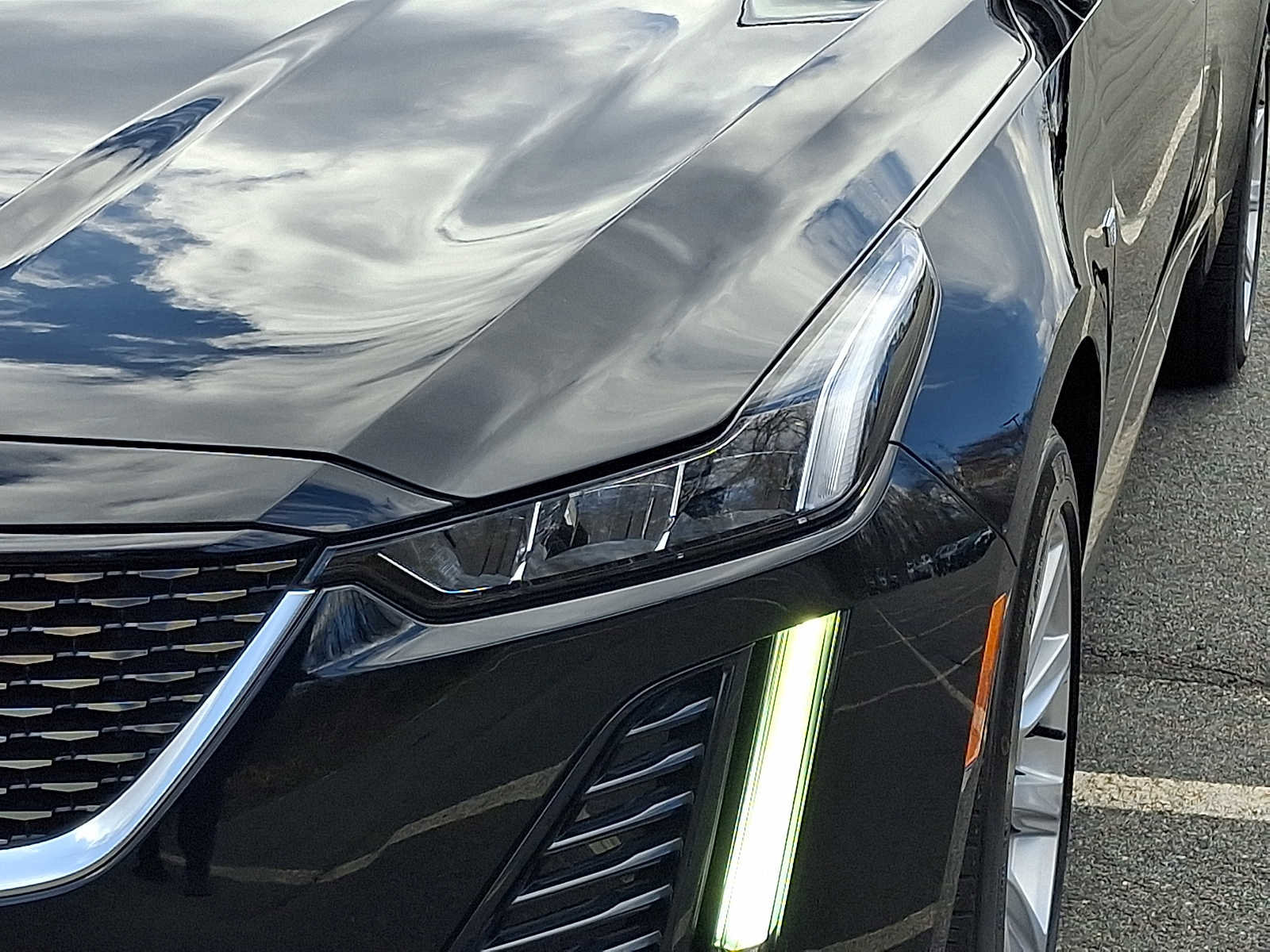 Used 2023 Cadillac CT5 Luxury w/ Sun And Sound Package image 9