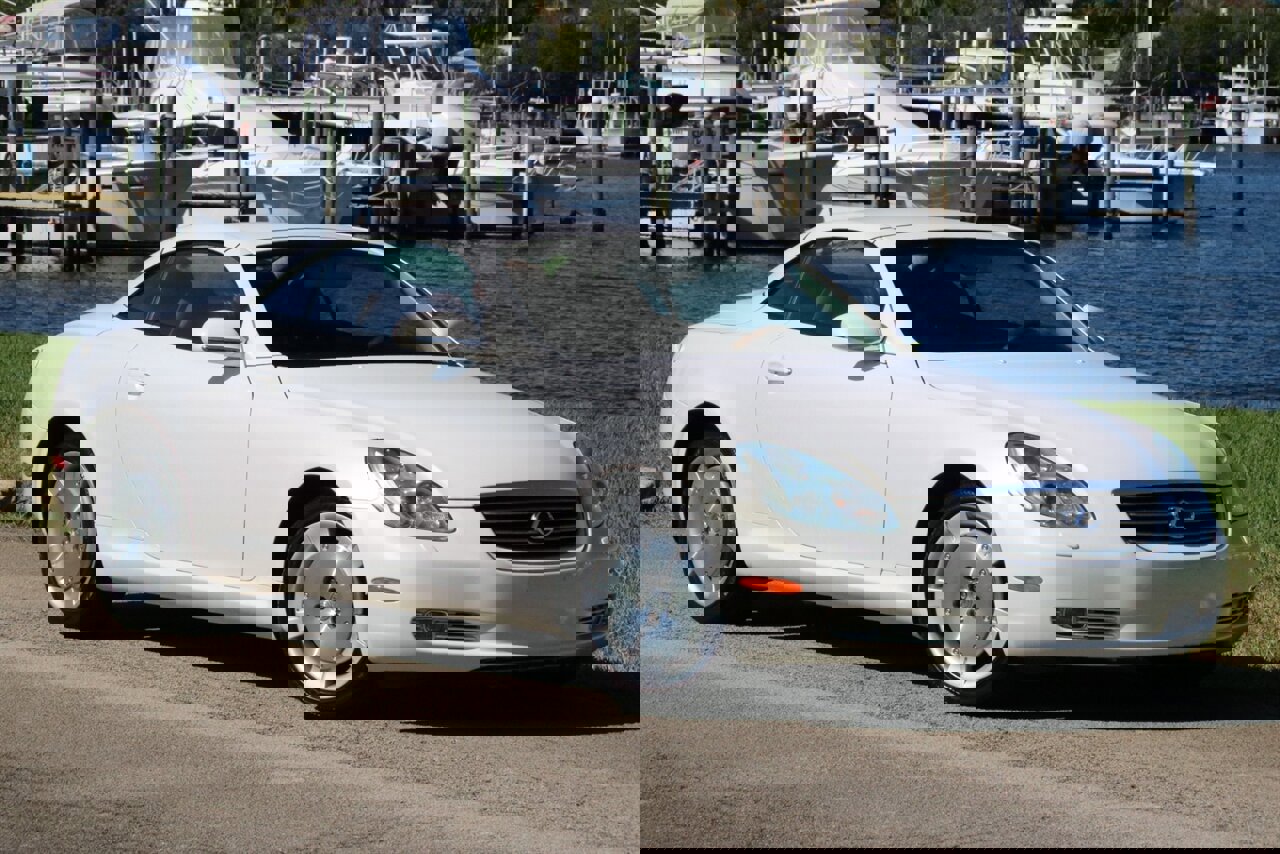 Used 2005 Lexus SC 430 Convertible image 4